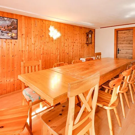 Tatil Evi Les Bardeaux Crans-Montana