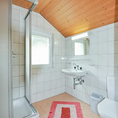 Les Bardeaux Semesterbostad Crans-Montana