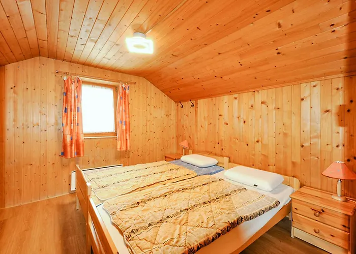 Tatil Evi Les Bardeaux Crans-Montana